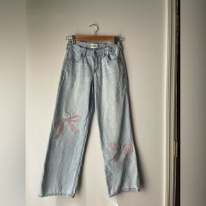 Abercrombie low rise baggy bow jeans 13/14 or xxs